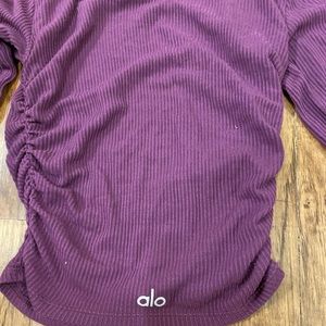 ALO yoga cropped long sleeve